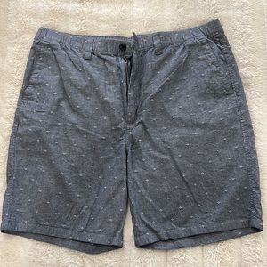 Men’s Roundtree & Yorke shorts.